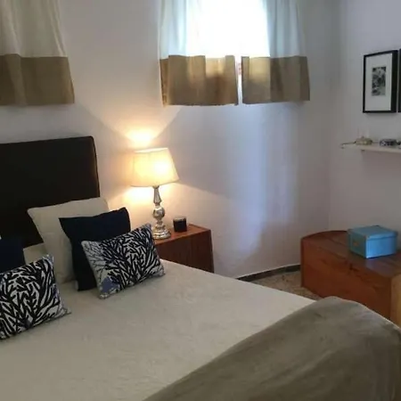Sleeps 4 Wifi Dom wakacyjny